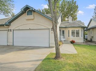 Horizon Villas, Edmonton, AB T5T 6K1