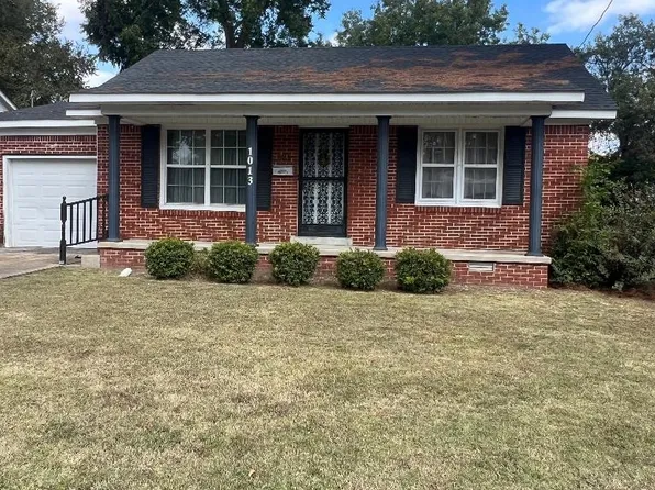 1013 E Jefferson St, Brownsville, TN 38012