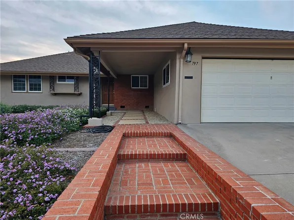 797 S La Grange Ave, Thousand Oaks, CA 91320