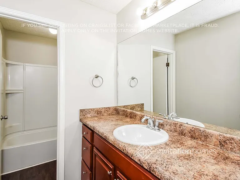 6601 Valley Hill Dr SW — Photo 15