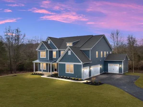 4300 Logmill Rd, Gainesville, VA 20155