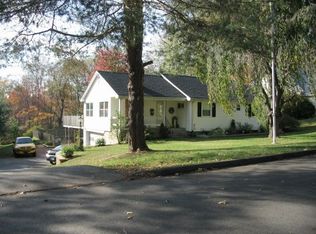 41 Clarkridge Rd, Wethersfield, CT 06109