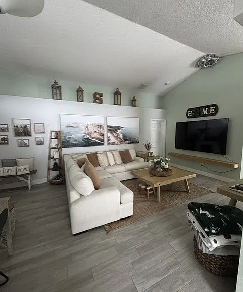 216 Somerset Dr — Photo 12