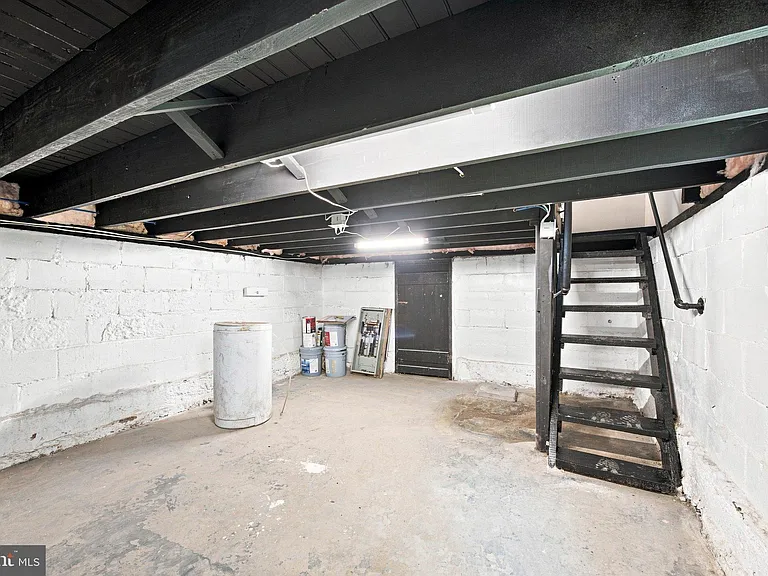 107 Broad Ave — Photo 18