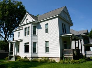 511 Douglas St, Bloomington, IL