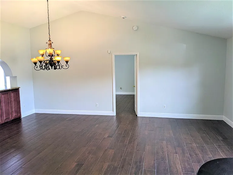 9515 Woodbreeze Blvd — Photo 2
