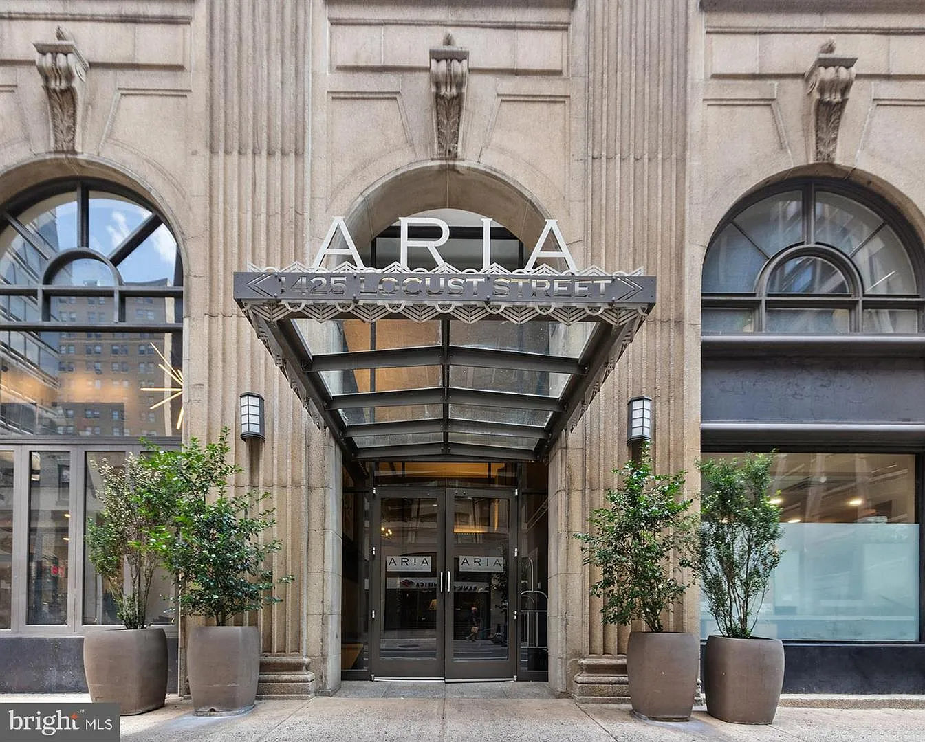 2 bed, 2.0 bath, $2,850 — Photo 1