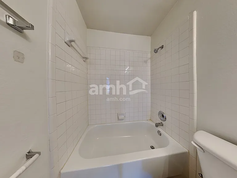 4820 Davy Crockett Trl — Photo 14