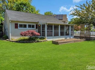 462 Old Post Rd, Edison, NJ 08817