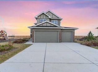 207 N Brander Ave, Langdon, AB T0J1X2