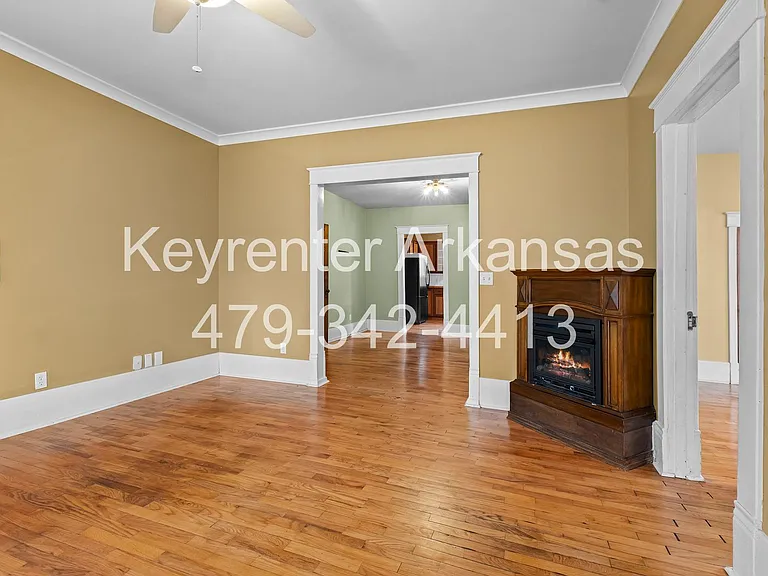 224 S Church Ave — Photo 7