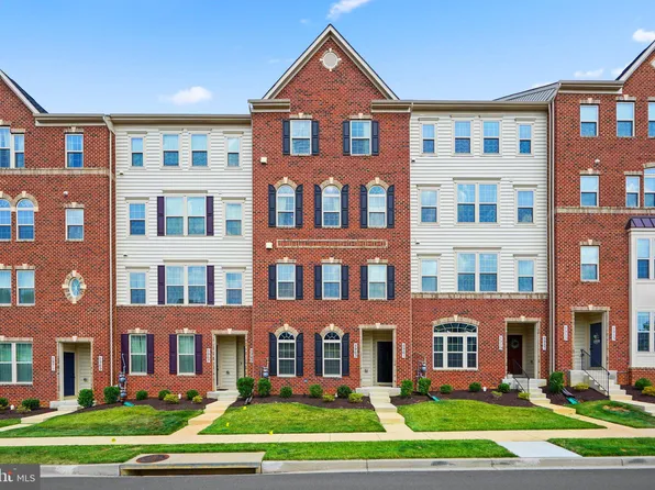 5963 Duvel St, Ijamsville, MD 21754