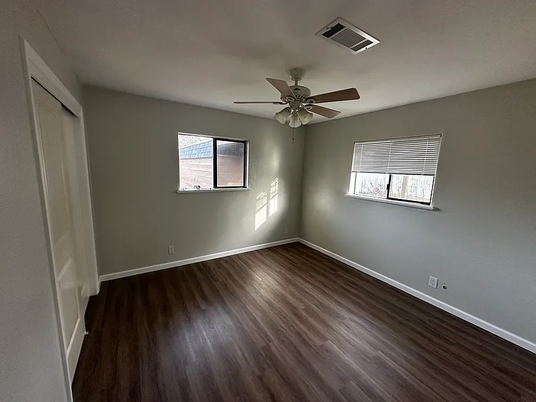 405 E Lindo Ave #405 — Photo 13