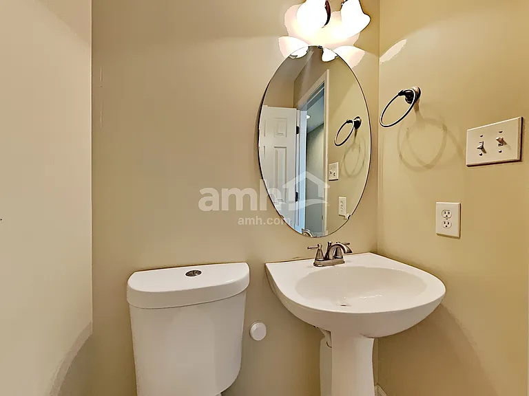 3201 Gaslight Ln — Photo 7
