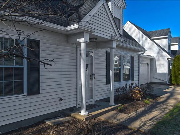 3rd image of 7250 Scottsdale Cir