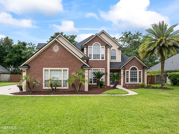2nd image of 1321 HONEYSUCKLE Drive