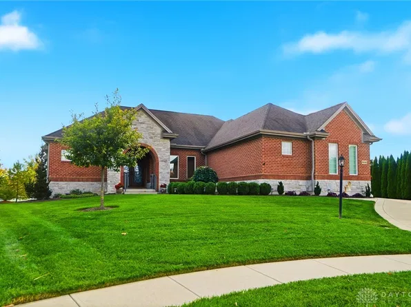 9440 Old Bridge Dr, Dayton, OH 45458