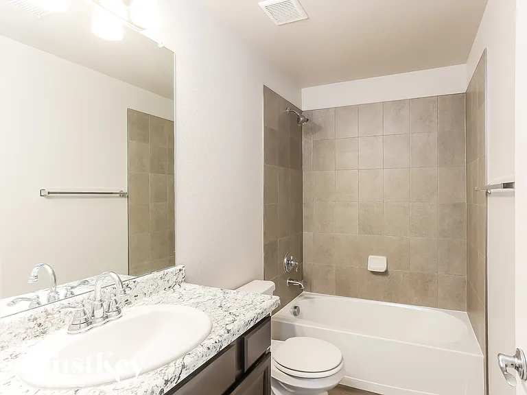11145 Rockcastle Dr — Photo 11