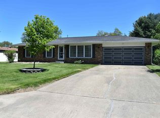 52152 Cheryl Dr, Granger, IN 46530