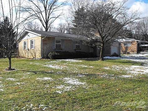 2010_0102L_210EBelcresRd_pics0028