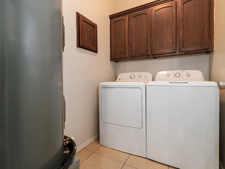 1303 W Fig Ave #1 — Photo 15