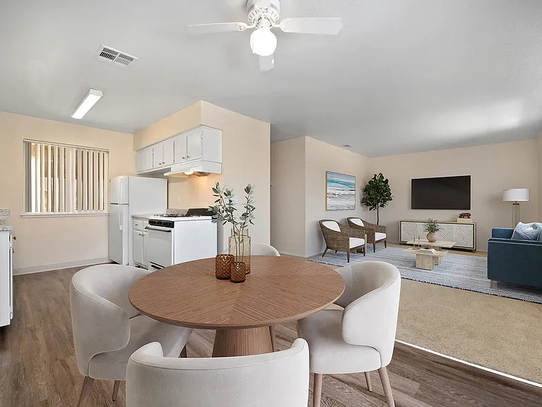 Dining Room & Kitchen