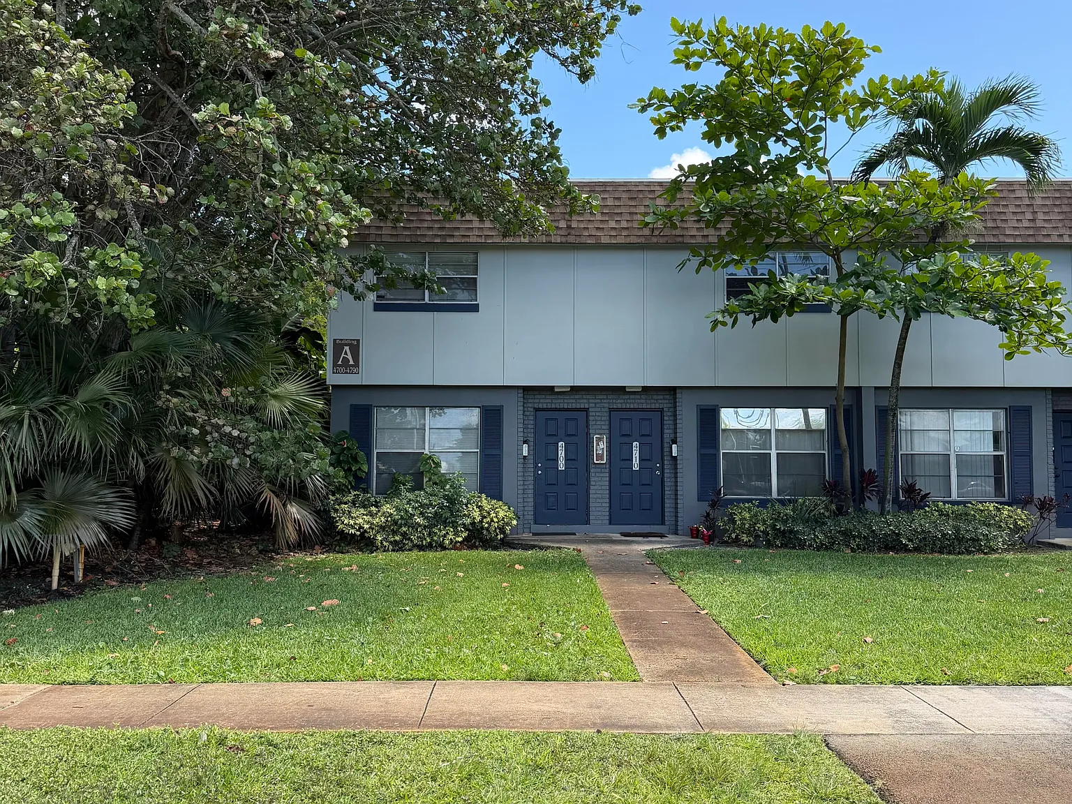 2 bed, 1.5 bath, 938 sqft, $2,150 — Photo 3