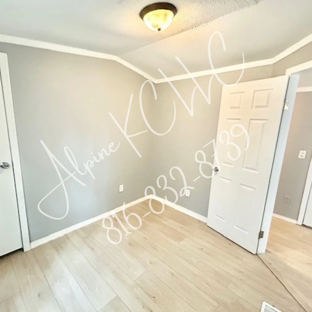 3 bed, 1075 sqft, $1,195 — Photo 3