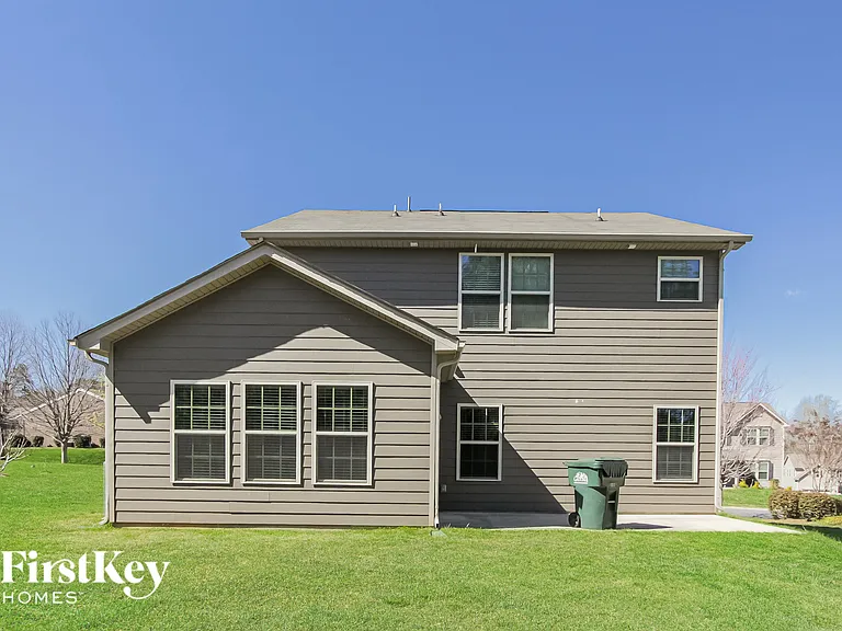717 Rosegate Dr — Photo 15