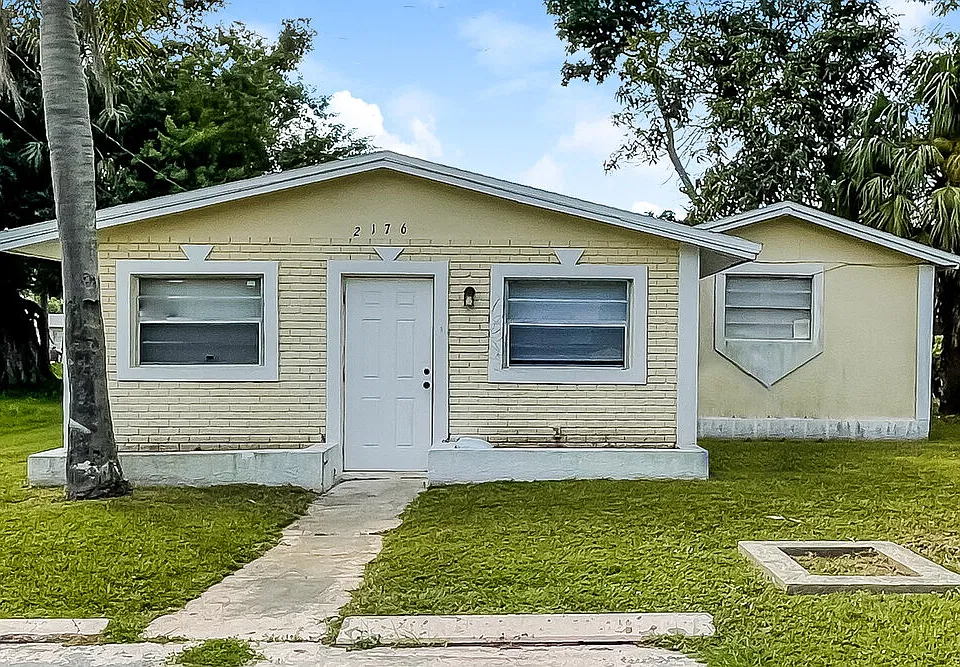 8884 Ventura Ct