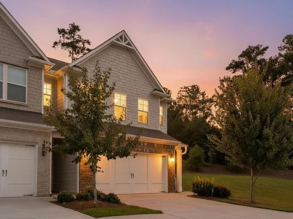 205 Yellowwood Way, Woodstock, GA 30188
