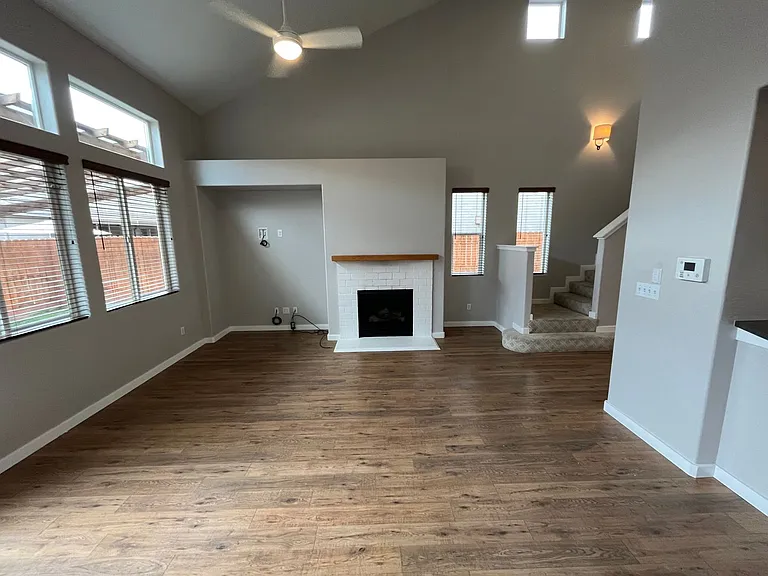 3211 N Memory St — Photo 7