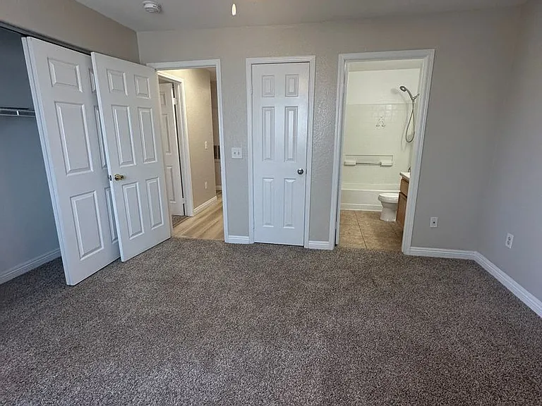 4730 E Craig Rd #2142 — Photo 24