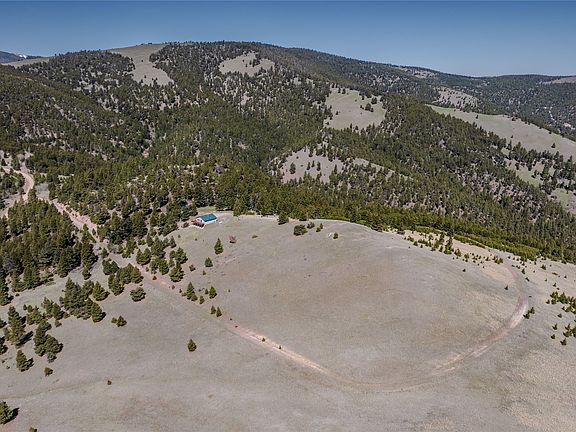2nd image of 7450 Raven Rd