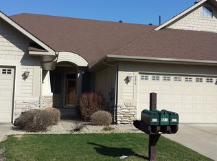 9375 Libby Ln, Eden Prairie, MN 55347