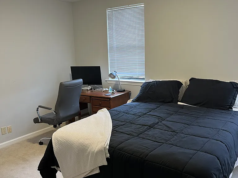 2112 Blair Blvd #9 — Photo 14