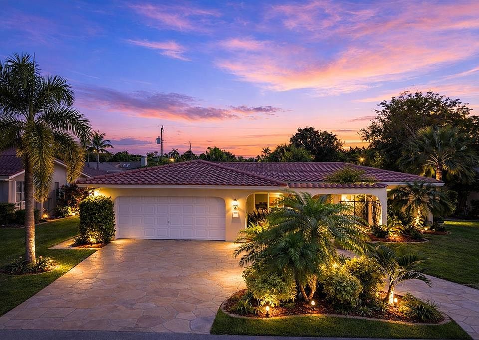 1st image of 1040 SW 12th Ave