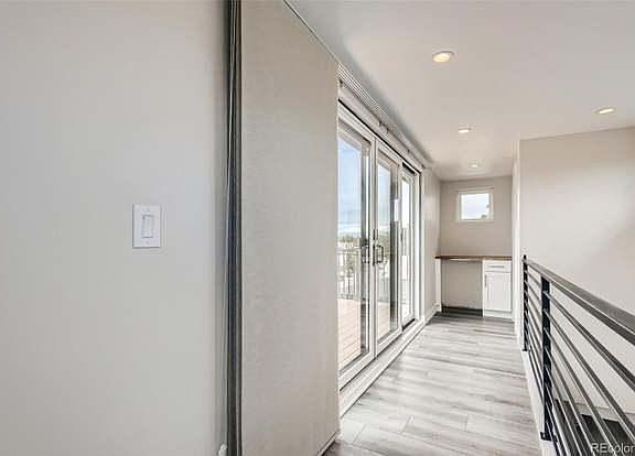3rd image of 4010 Navajo St