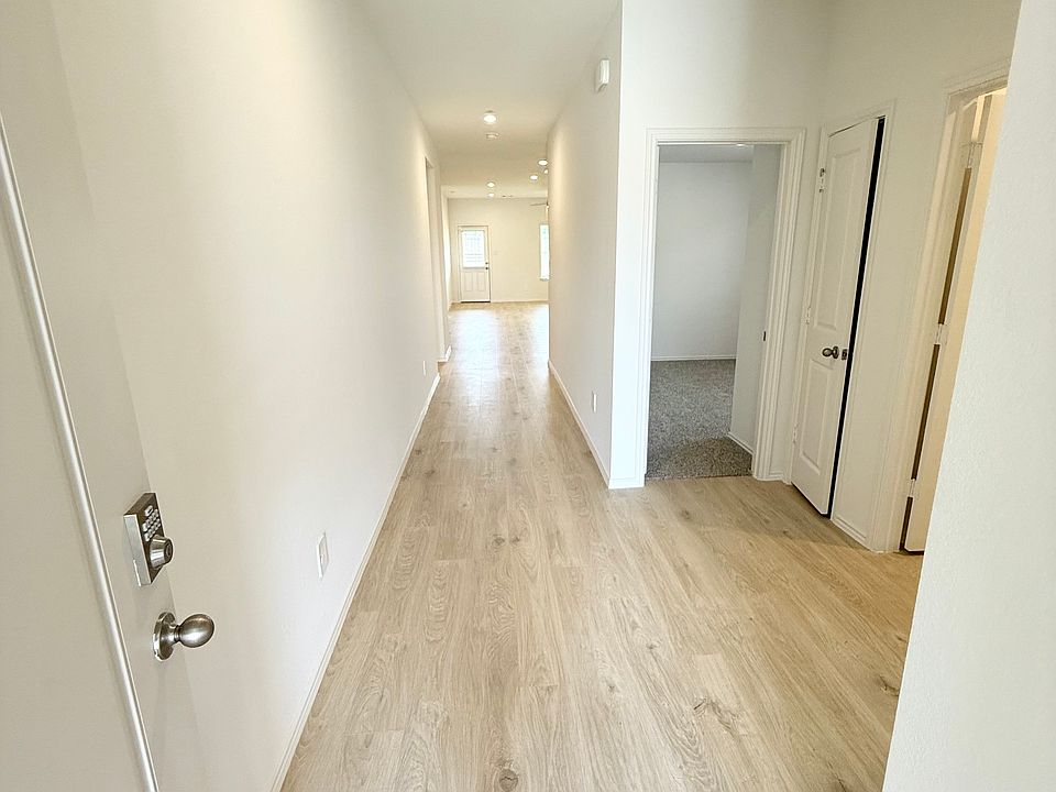 Front Entryway