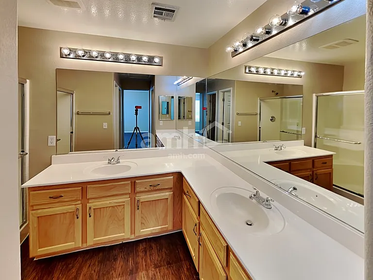 10357 Cherokee Corner Ave — Photo 17
