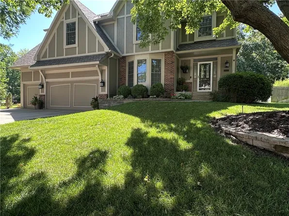 2507 NE 78th Ter, Gladstone, MO 64118