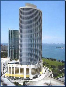 1750 N Bayshore Dr APT 2002, Miami, FL, 33132