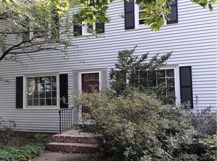 462 Hillside Ave, Rochester, NY 14610