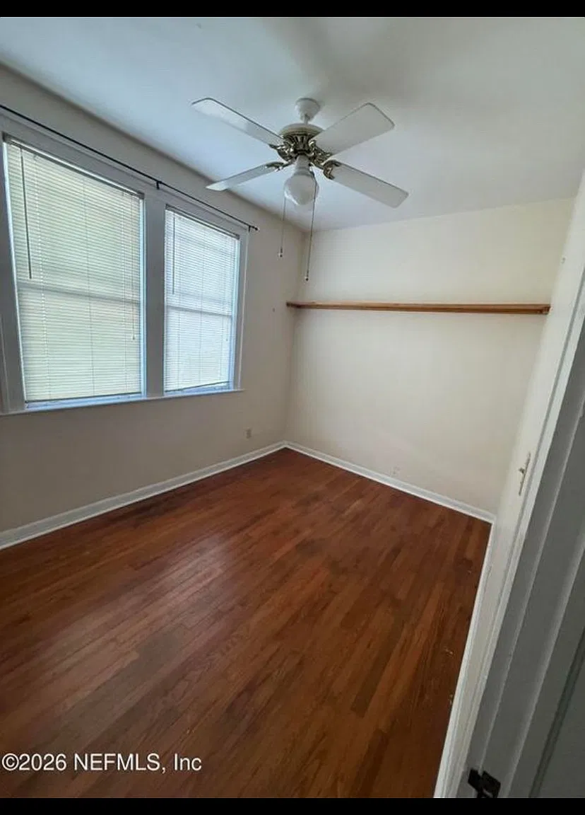 2 bed, 950 sqft, $1,500 — Photo 4