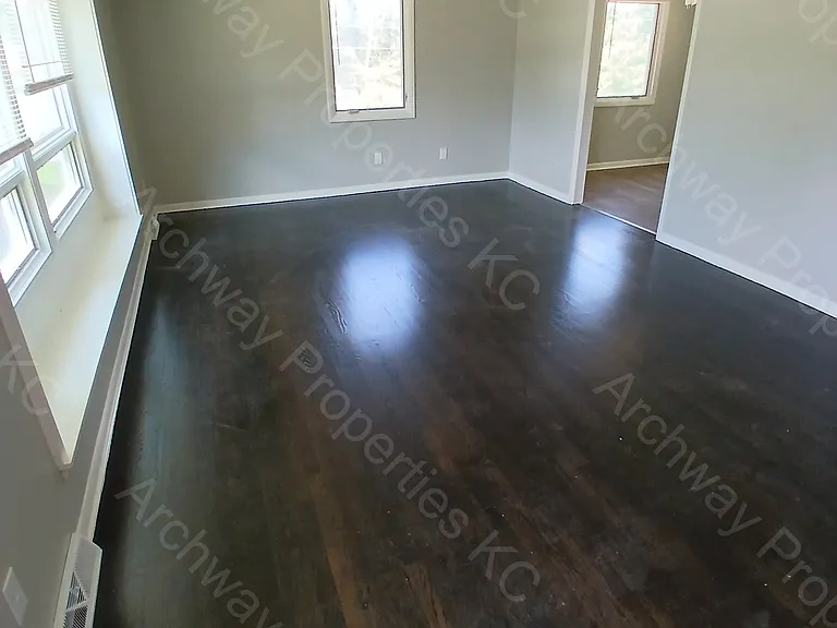 5103 Long Dr — Photo 6