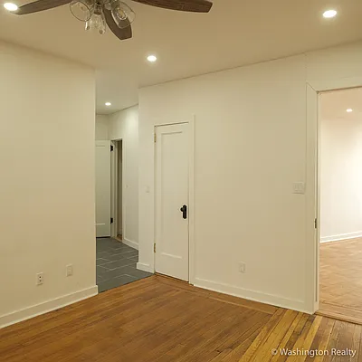 Rented by Washington Realty Corp. | media 3