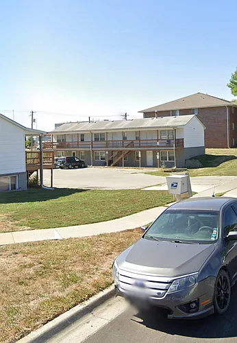 501 W Saunders Ave Photo 1