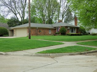 4105 Highfield Rd, Royal Oak, MI 48073