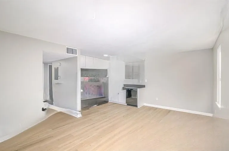 1533 S Bronough St #A — Photo 1