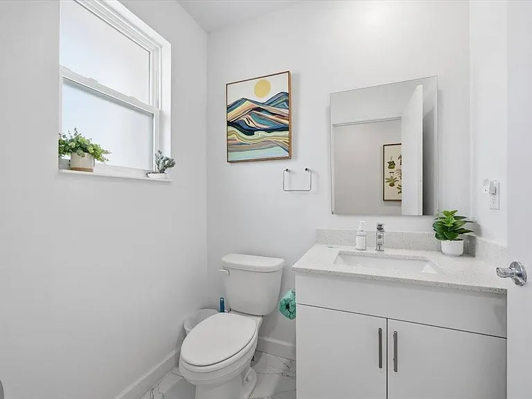 620 Trikomo Dr — Photo 4